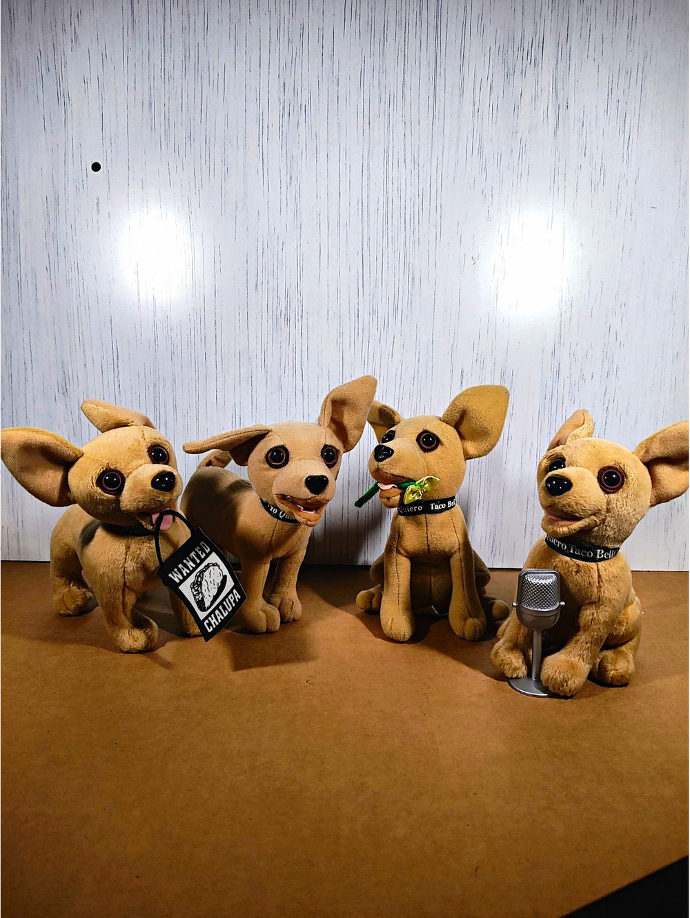 Taco Bell Chihuahuas Plush Lot of 4. one still works